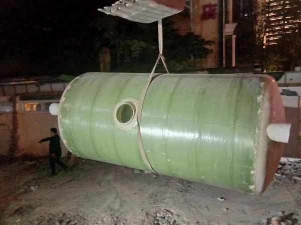 资阳市外环路凯旋国际化粪池安装现场